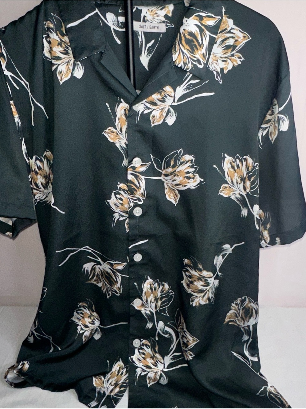 Men’s Hunter Green Floral Short-Sleeve Shirt